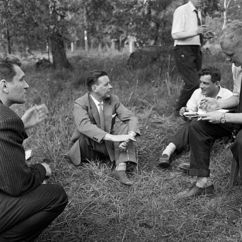Lake Bodom murders tent examined by police in 1960